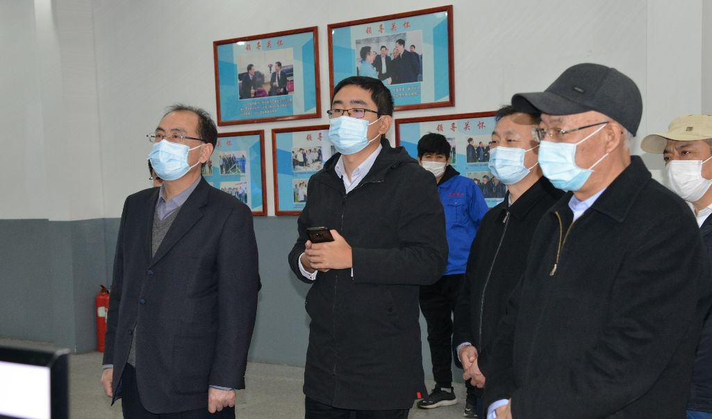 國家工信部規(guī)劃司副司長宋志明蒞臨天瑞重工考察調研.jpg